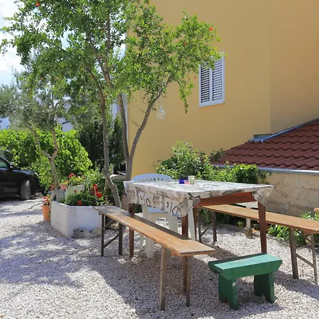 With Parking Space Grebastica, Sibenik - 11301 Шибеник