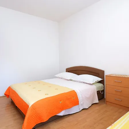 With Parking Space Grebastica, - 11301 Apartment