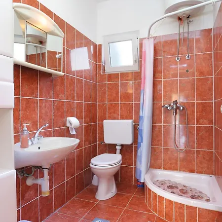 Apartment With Parking Space Grebastica, - 11301 Sibenik