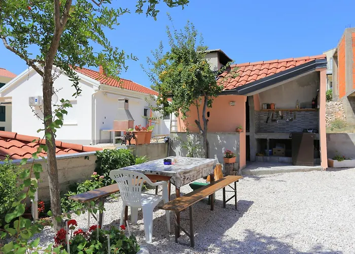 With Parking Space Grebastica, Sibenik - 11301 * 希贝尼克