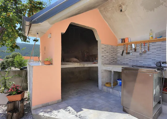 With Parking Space Grebastica, Sibenik - 11301 希贝尼克