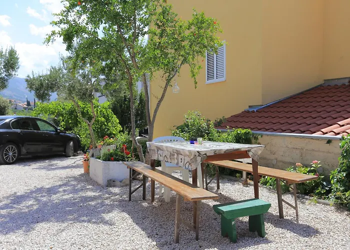 With Parking Space Grebastica, Sibenik - 11301 希贝尼克