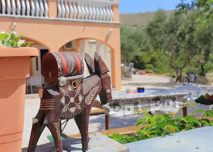 Апартаменты With Parking Space Grebastica, Sibenik - 11301 Шибеник