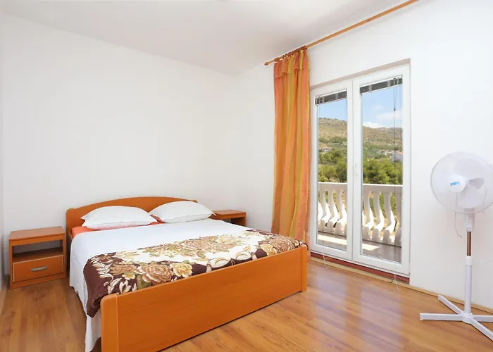 With Parking Space Grebastica, Sibenik - 11301 公寓