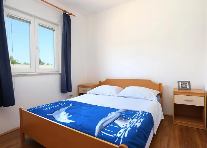 With Parking Space Grebastica, Sibenik - 11301 *