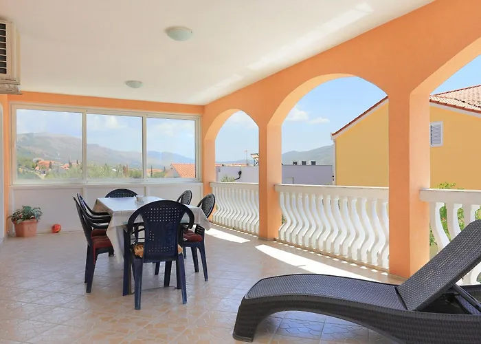 With Parking Space Grebastica, Sibenik - 11301 希贝尼克