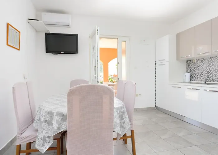 With Parking Space Grebastica, Sibenik - 11301 * Шибеник