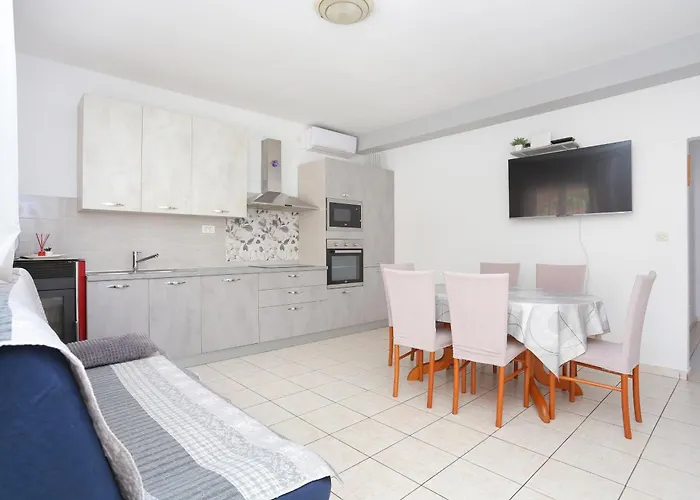 With Parking Space Grebastica, Sibenik - 11301