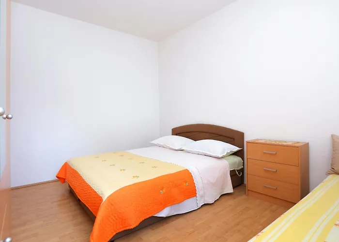 With Parking Space Grebastica, Sibenik - 11301 Апартаменты